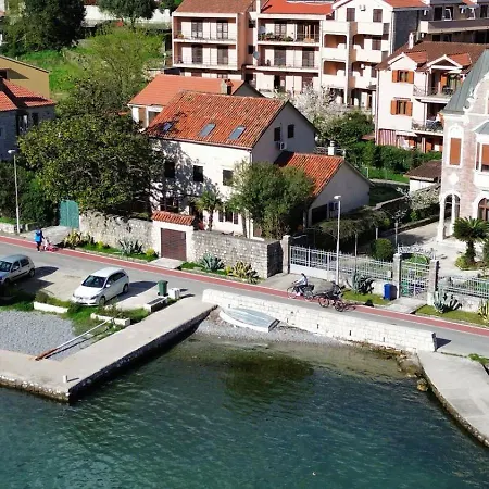 Waterfront Villa Magnolia Kotor Exterior photo