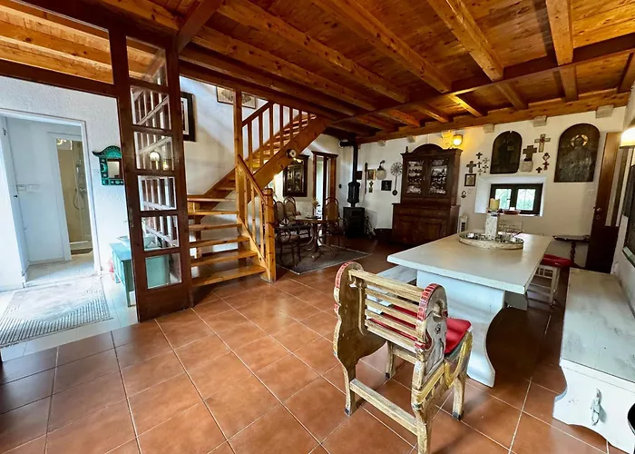 Waterfront Villa Magnolia